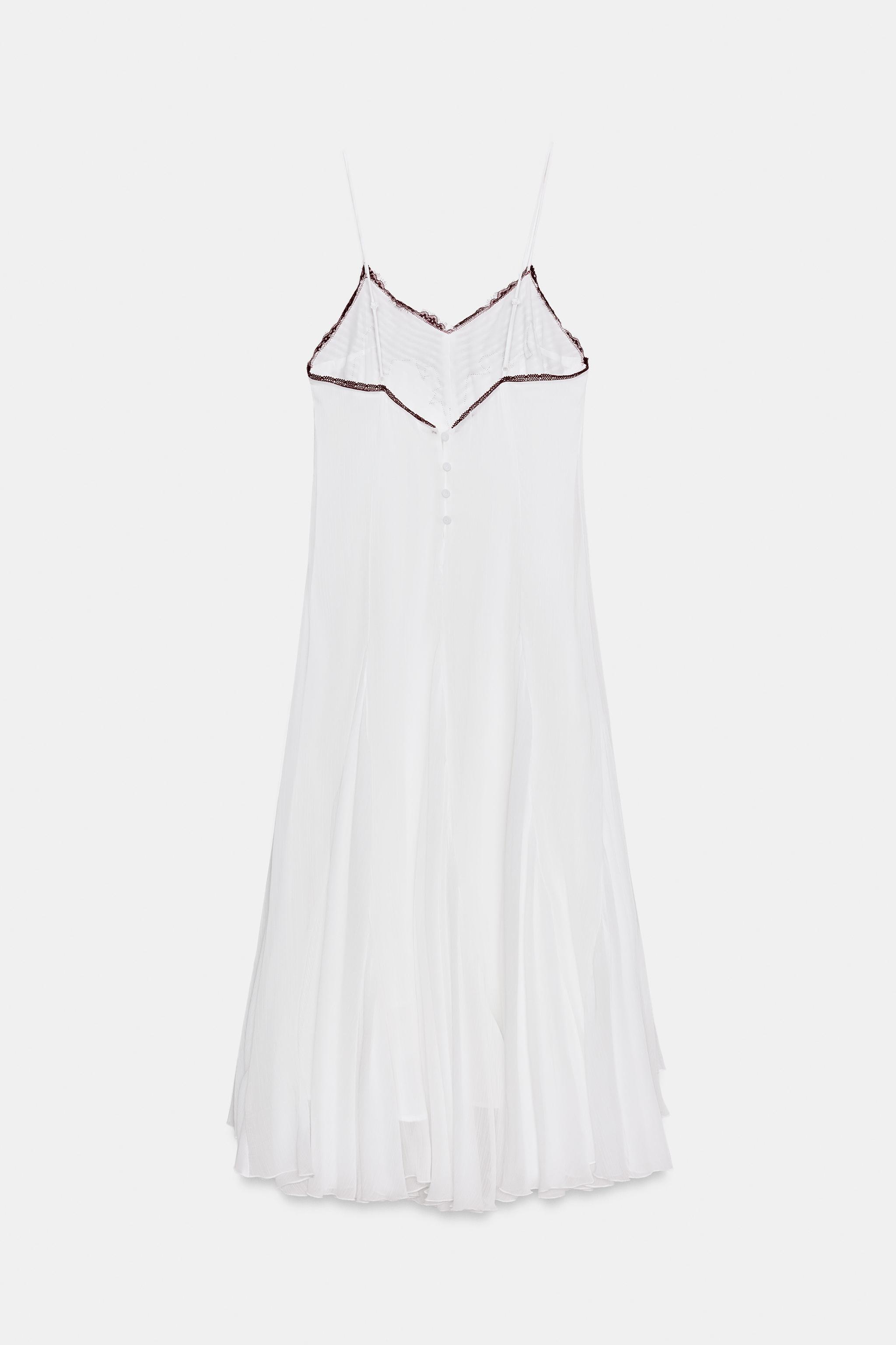ROBE EN DENTELLE ZW COLLECTION